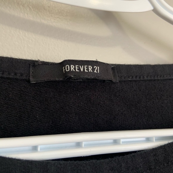 Cropped long sleeve - Picture 4 of 4